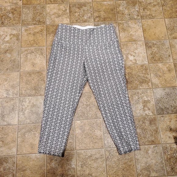 Suave Capri Leggings Tummy Control 